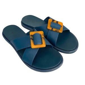 OluKai L’ai Blue Sandals with Amber Buckle water Friendly